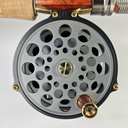 #4 / 5 Black and grey raised pillar fly reel